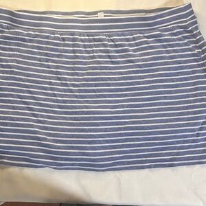 Croft and Barrow skort woman’s 4x soft knit blue and white stripe with pockets
